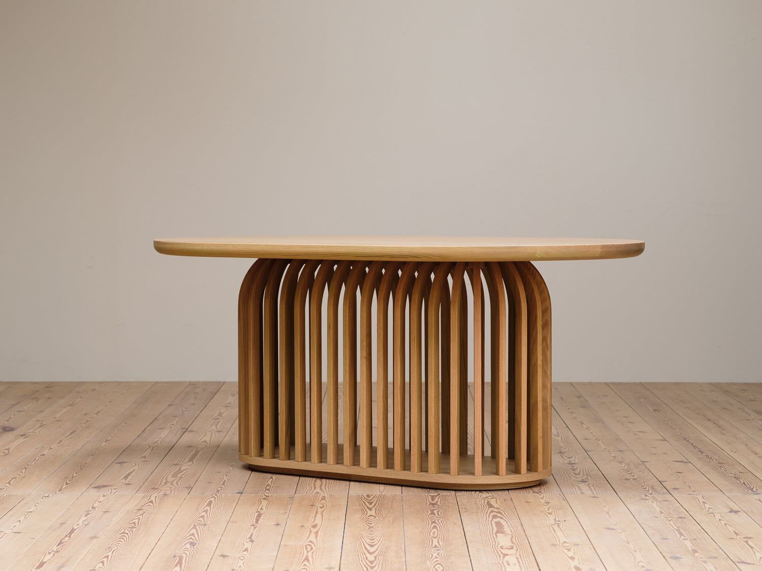 comore ダイニングテーブル