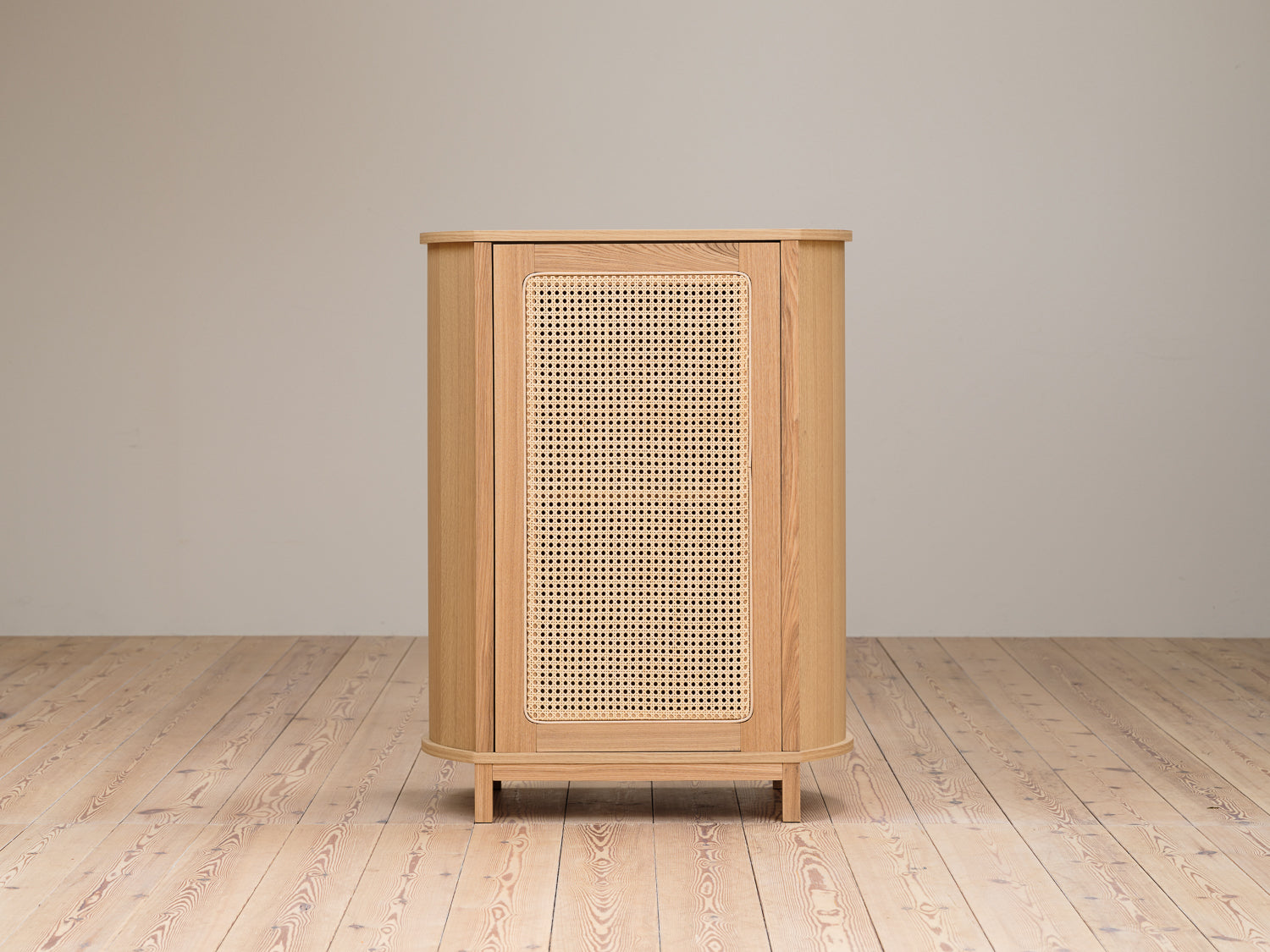 comore サイドボード