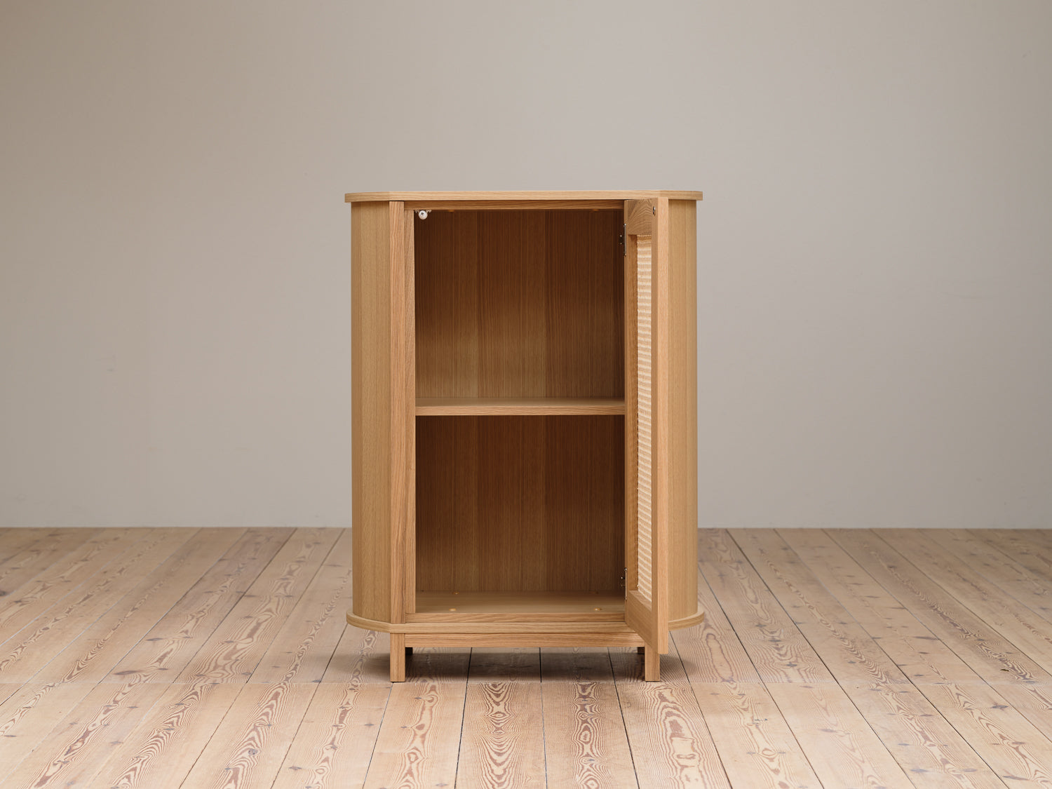 comore サイドボード