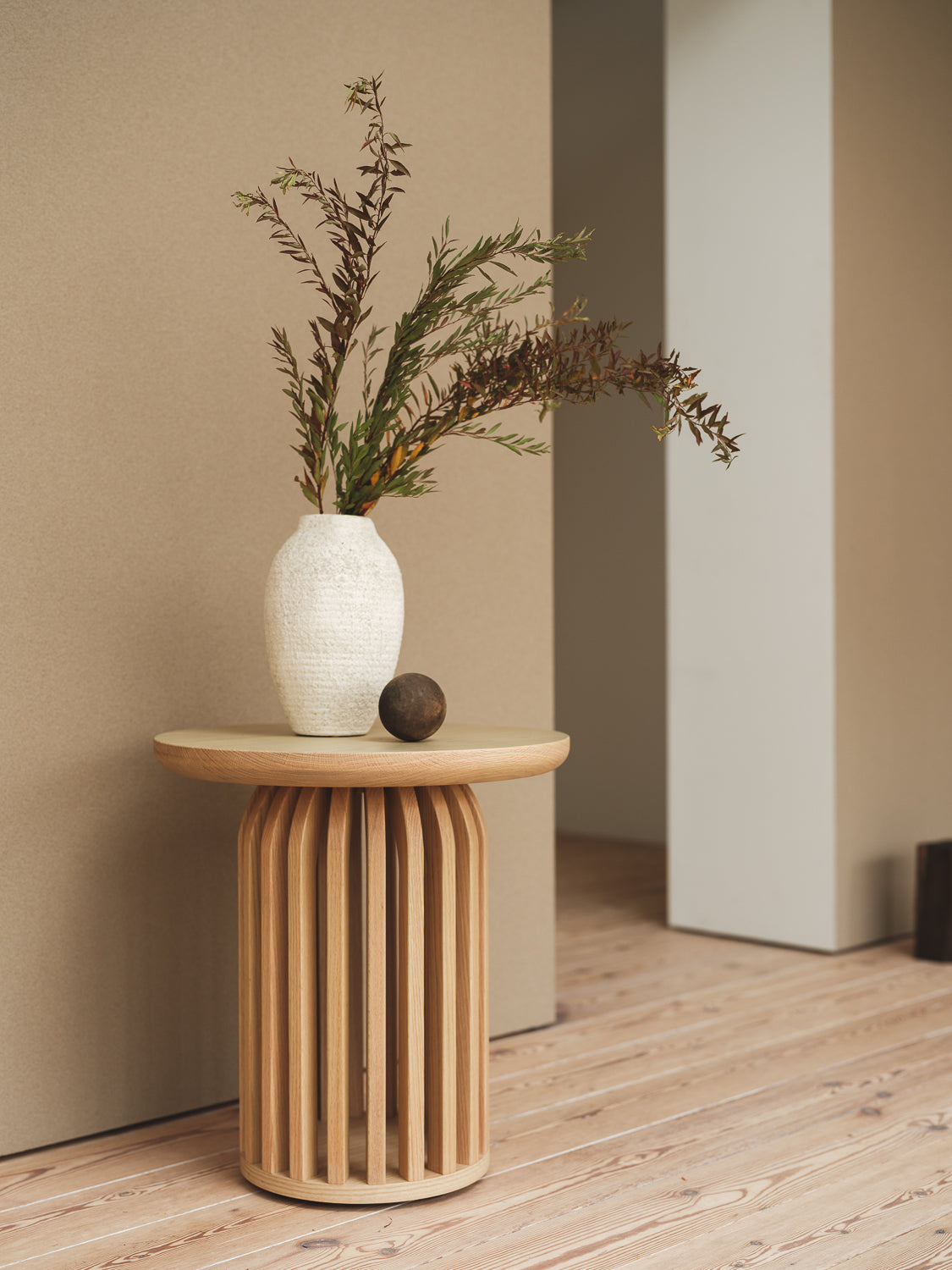 comore サイドテーブル