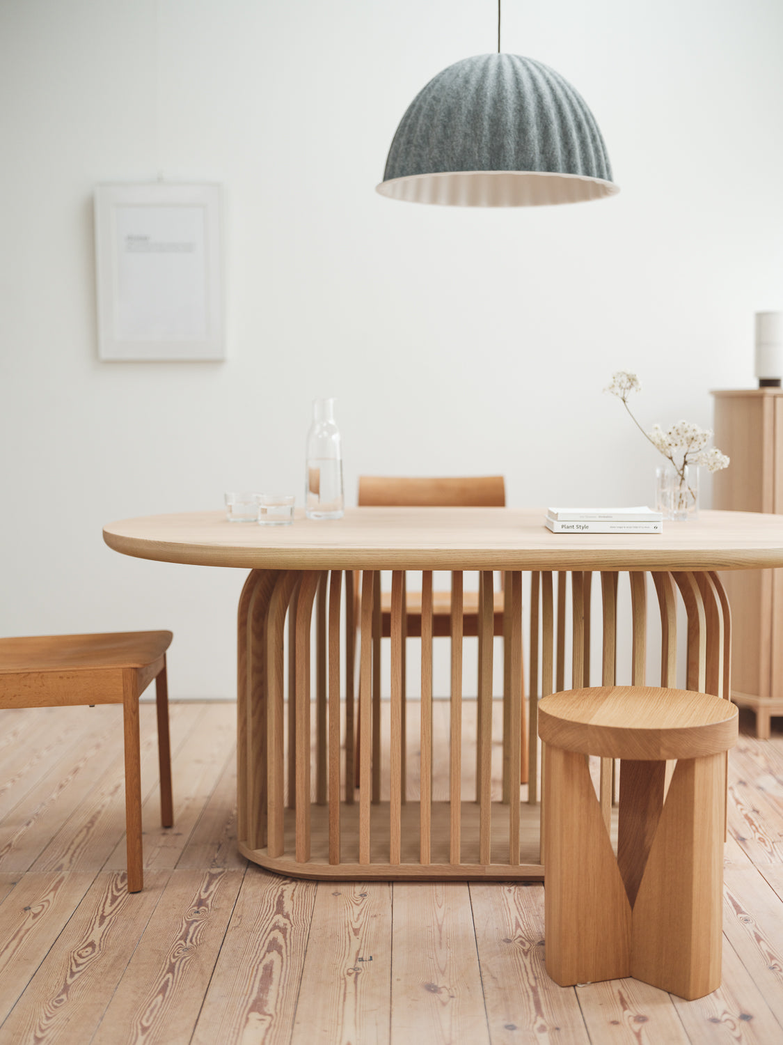 comore ダイニングテーブル