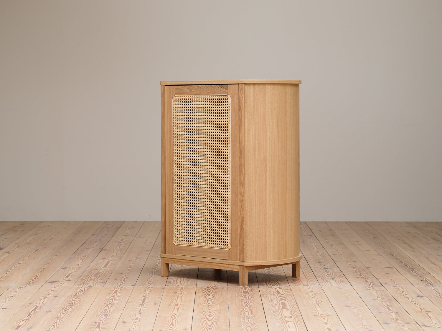 comore サイドボード